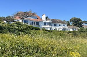 Photo 19- click for photo gallery